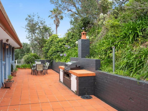 Beach Road 10 Mollymook - Accommodation Burleigh 6