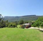 Bottlebrush Lodge Great views  a pool - Accommodation Burleigh