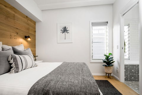 A PERFECT STAY Luxe & Bloom - Accommodation Burleigh 0