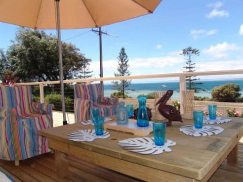 Baywater - Accommodation Burleigh 2