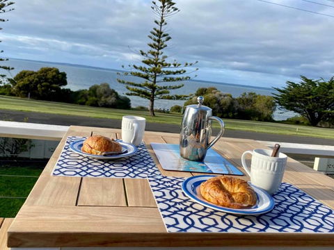 Baywater - Accommodation Burleigh 5