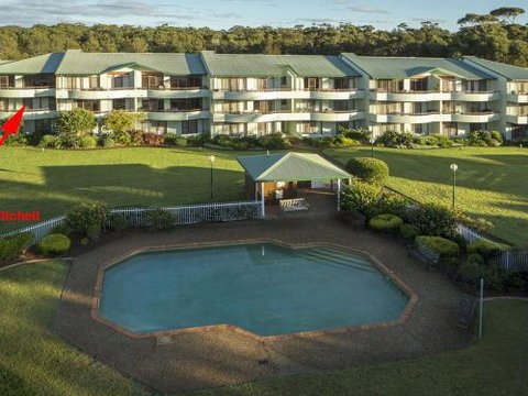 Mitchell 5 / 1A Fathoms - Accommodation Burleigh 5
