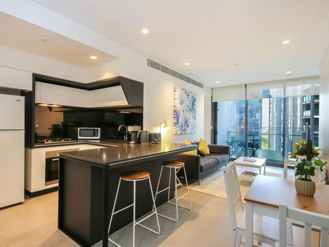 Urban Rest - Mary St - Accommodation Burleigh 5