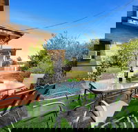 The Gazebo Place - Spacious 4 Bedroom near Murray River - Accommodation Burleigh