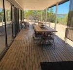 No. 10 Coffin Bay - Accommodation Burleigh