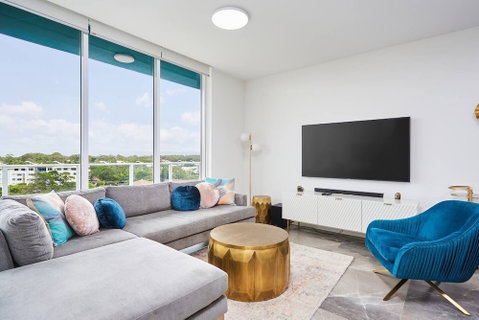 Luxurious 2bed 2bath APT With Parking@southport - Accommodation Burleigh 4