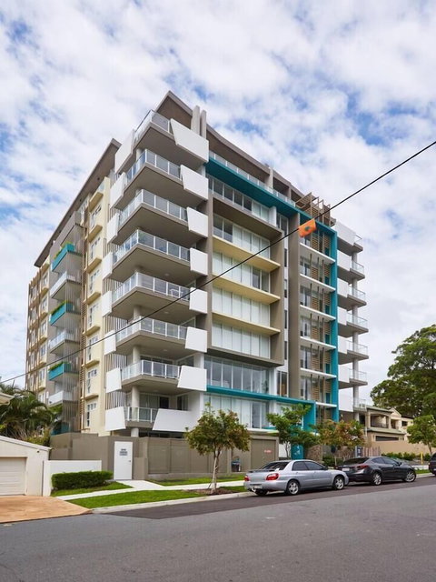 Luxurious 2bed 2bath APT With Parking@southport - Accommodation Burleigh 0