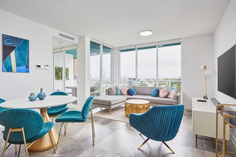 Luxurious 2bed 2bath APT With Parking@southport - Accommodation Burleigh 6