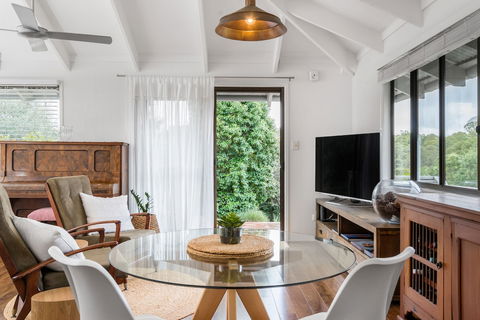 A PERFECT STAY - Twin Tallows - Accommodation Burleigh 6