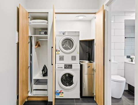 Avenue Motel Apartments - Accommodation Burleigh 5