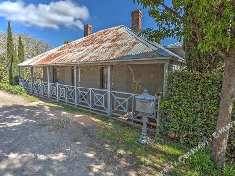 Beechworth 4a Albert Road - Accommodation Burleigh 0