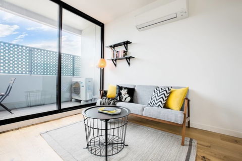 36windsorpalace1bd1bthfreecarpark - Accommodation Burleigh 6