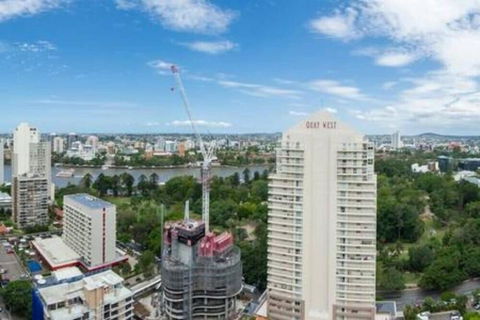 2106 Cozy Inner City Apartment - Accommodation Burleigh 4