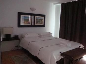 Bonapartes Serviced Apartments - Accommodation Burleigh 6