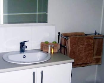 Portarlington Beach Motel - Accommodation Burleigh 6