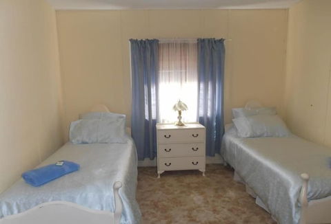 Lilly May Cottage - Accommodation Burleigh 4