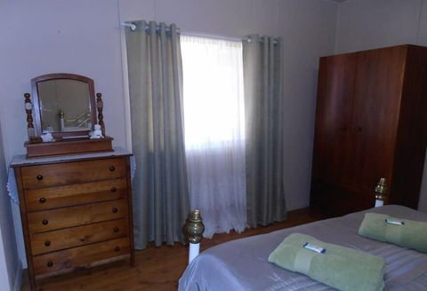 Lilly May Cottage - Accommodation Burleigh 1