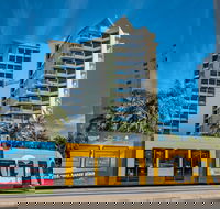 Surfers Hawaiian Holiday Apartments - Accommodation Burleigh