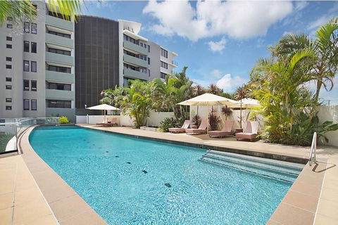 Ambience On Burleigh Beach - Accommodation Burleigh 2