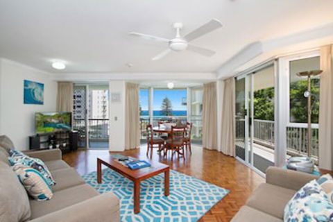 Rainbow Bay Resort - Accommodation Burleigh 0