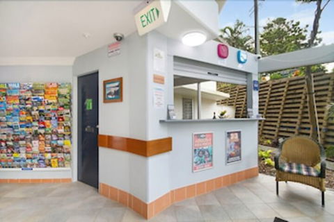 Rainbow Bay Resort - Accommodation Burleigh 3