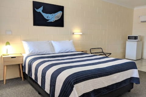 Sail Inn Motel - Accommodation Burleigh 0