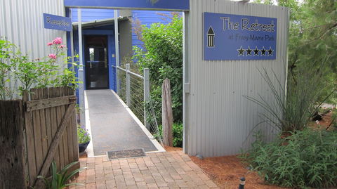 The Retreat At Froog-Moore Park - Accommodation Burleigh 4