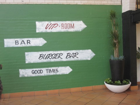 El Toro Motor Inn - Accommodation Burleigh 3