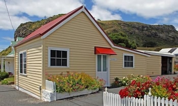 Stanley Hotel & Apartments - Accommodation Burleigh 3