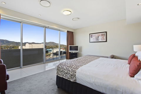 CBD Luxury Accommodation - Accommodation Burleigh 4
