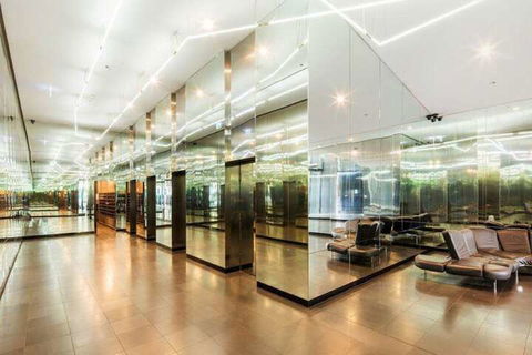 CBD Collins St. Near Southern Cross - Accommodation Burleigh 3
