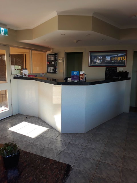 SureStay Hotel By Best Western Karinga Motel - Accommodation Burleigh 2