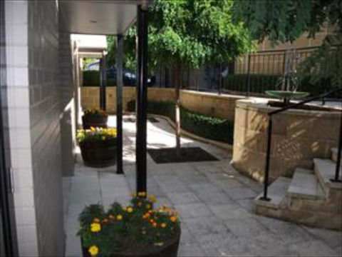 Apartments On Star - Accommodation Burleigh 5