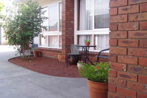 Kardinia Park Motel - Accommodation Burleigh 2