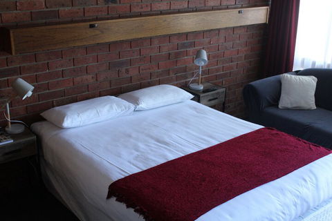 Kardinia Park Motel - Accommodation Burleigh 4