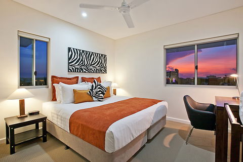 Beachlife Holiday Apartments - Accommodation Burleigh 4