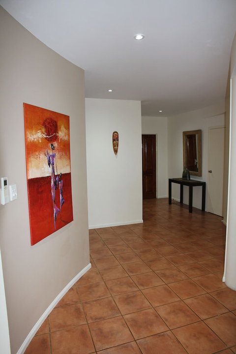 Darwin Deluxe Apartments - Accommodation Burleigh 0