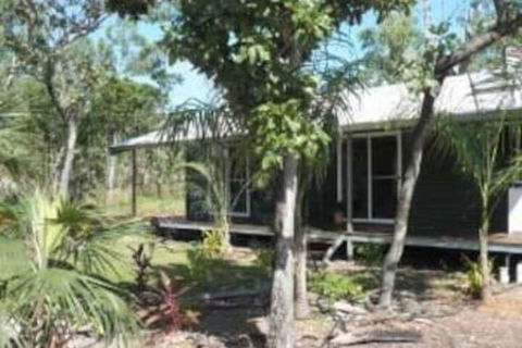 Chalets On Woodlands - Accommodation Burleigh 0