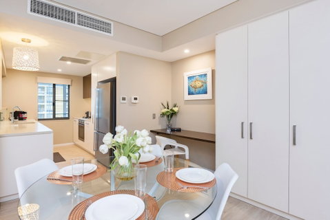 Darwin Waterfront Luxury Suites - Accommodation Burleigh 3