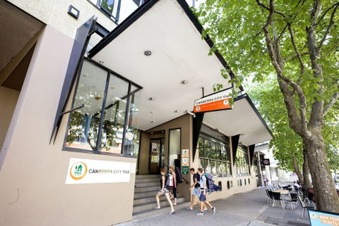 Canberra City YHA - Hostel - Accommodation Burleigh 0