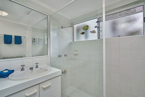 Beach Haven Apartments - Accommodation Burleigh 6