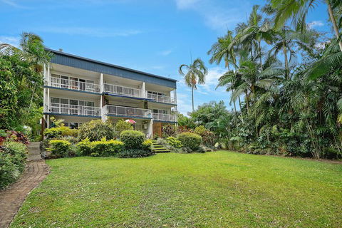 Beach Haven Apartments - Accommodation Burleigh 1