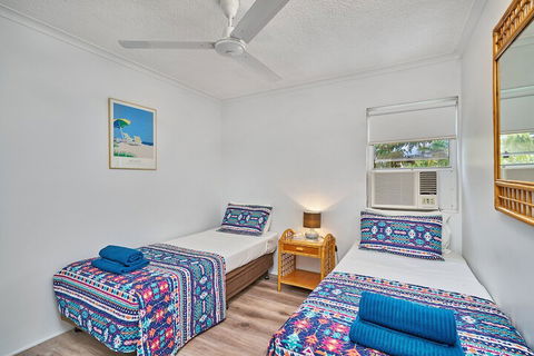 Beach Haven Apartments - Accommodation Burleigh 7