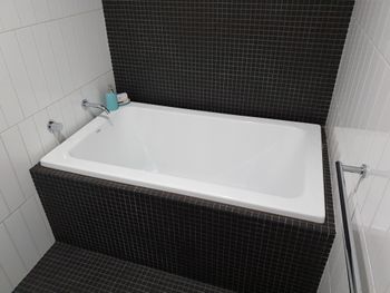 Apartment 9 - Accommodation Burleigh 6