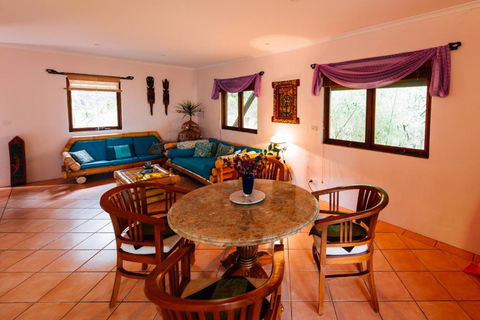 Riveresque - Accommodation Burleigh 5