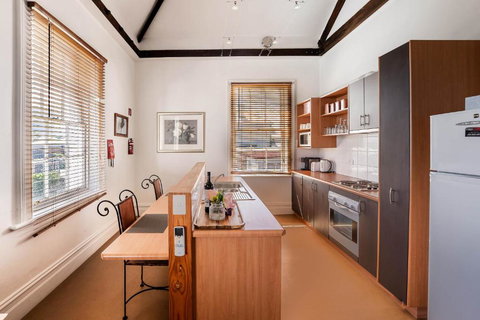 Raffless - Accommodation Burleigh 6