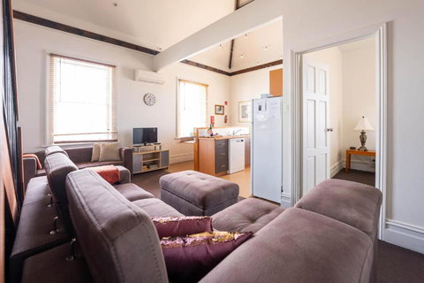 Raffless - Accommodation Burleigh 5