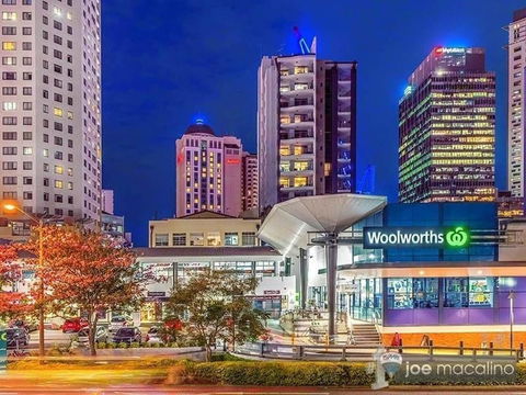 Heart OF CBD Amazing View Pool& GYM Qbn550-16 - Accommodation Burleigh 1