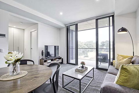 CANBERRA CHIC-Hosted By L'Abode - Accommodation Burleigh 7