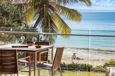 Fairshore 38 - Accommodation Burleigh 6